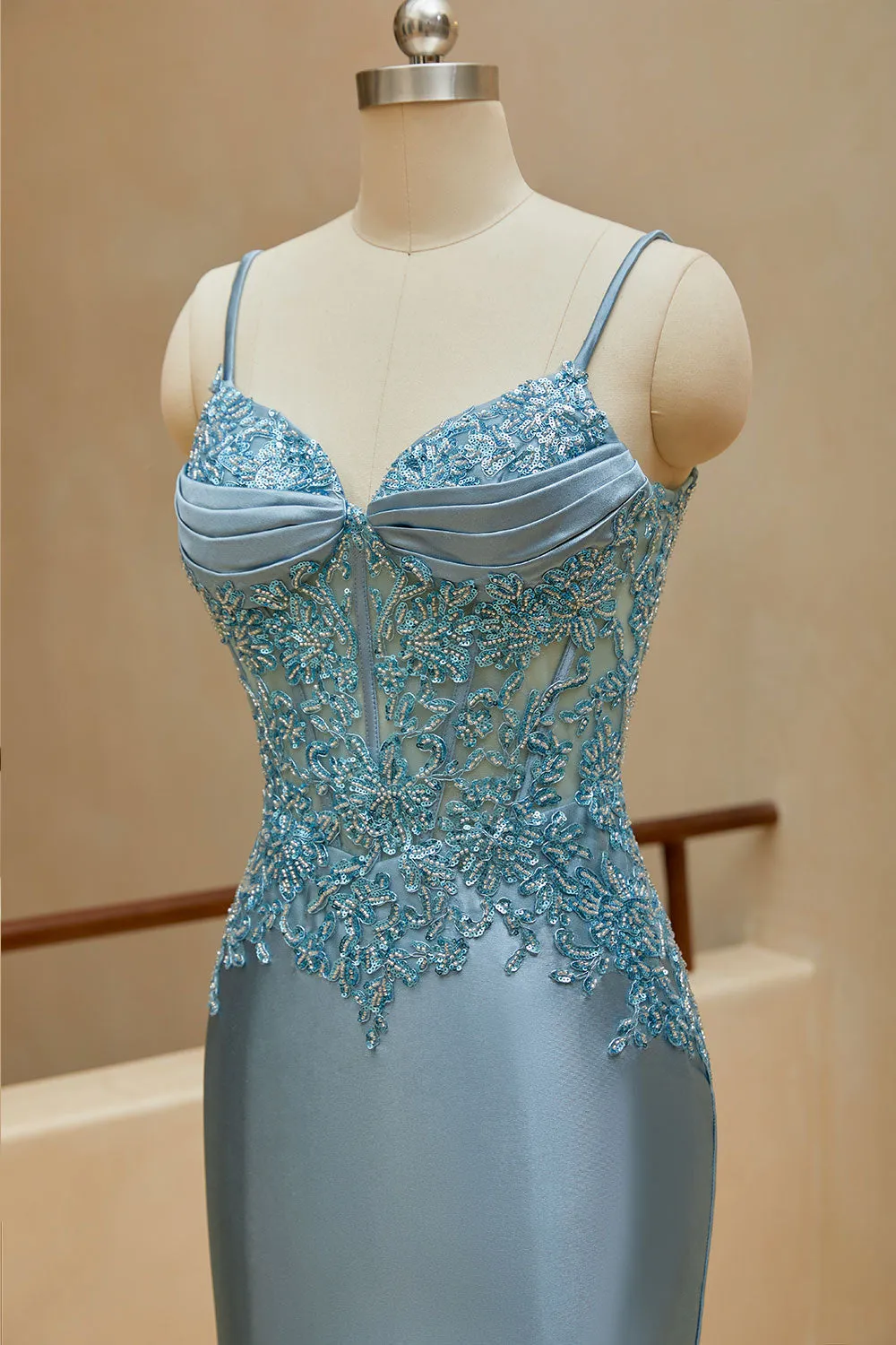 Mermaid Spaghetti Straps Prom Dresses Satin & Lace Sweep Train Evening Dresses