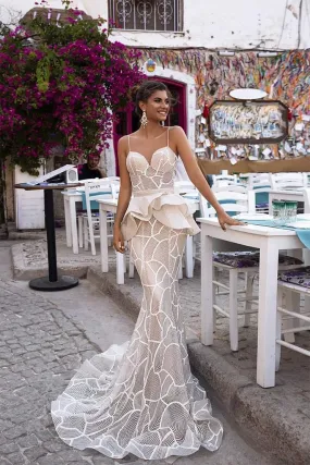 Wedding Gown With Exclusive Lace